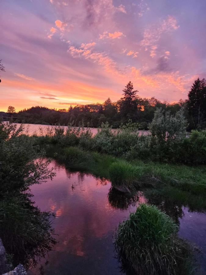 Campbell River Lodge Ngoại thất bức ảnh