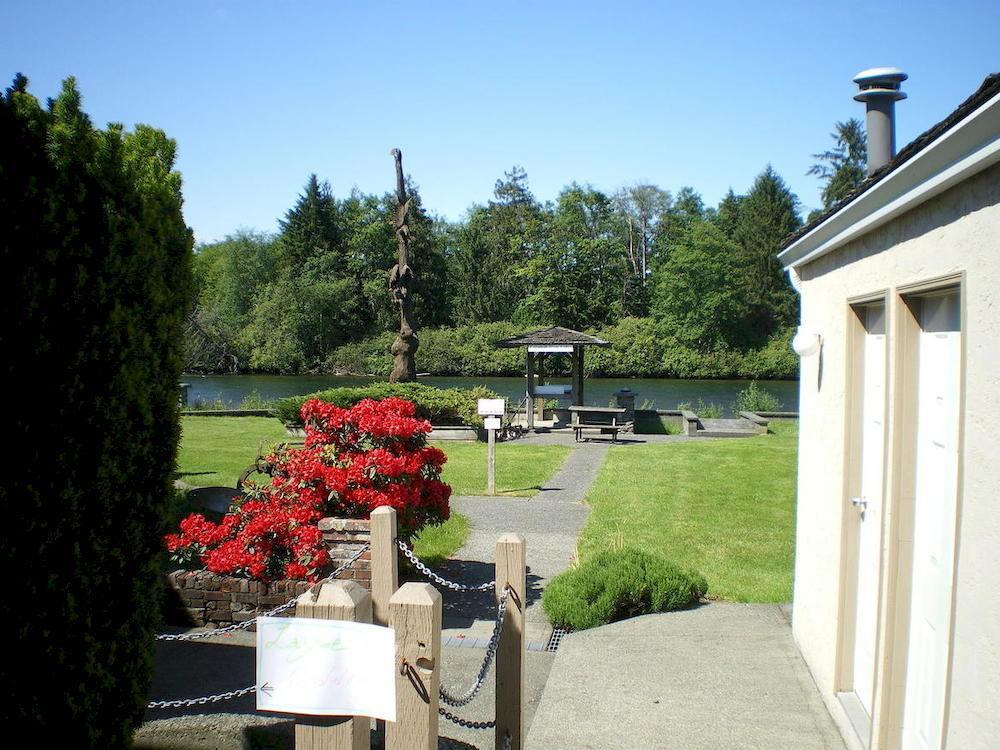 Campbell River Lodge Ngoại thất bức ảnh