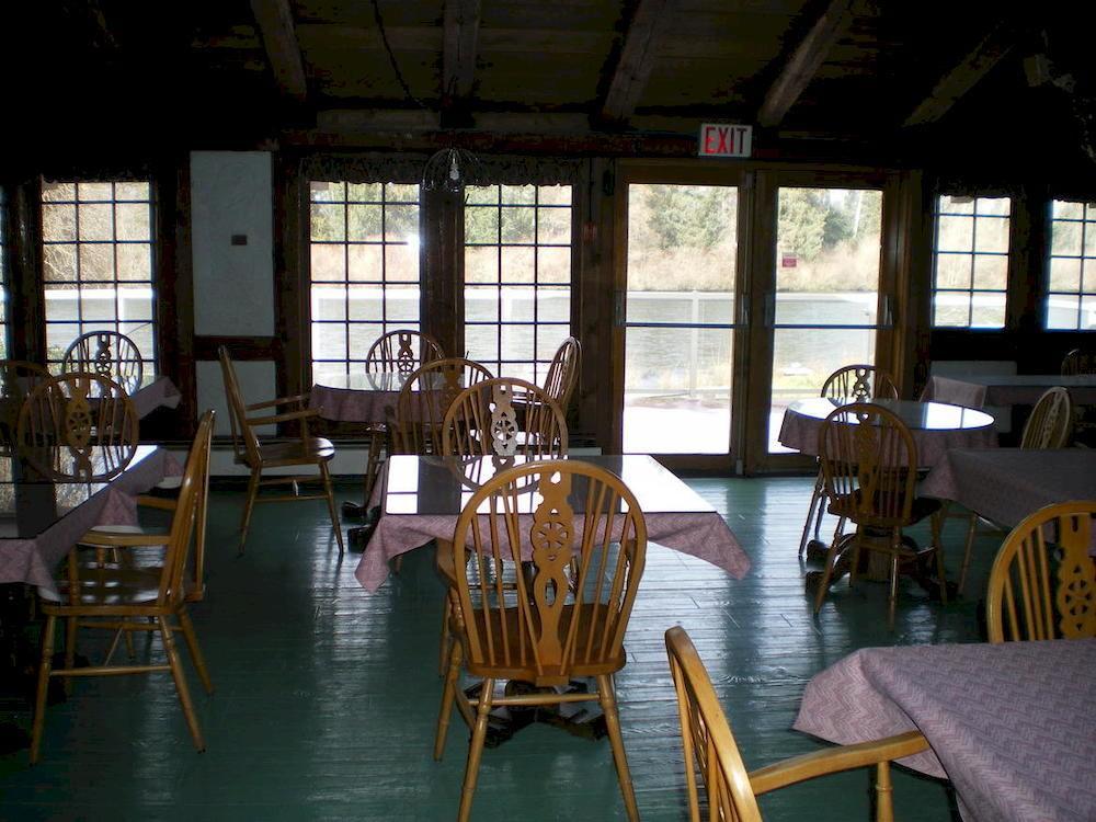 Campbell River Lodge Ngoại thất bức ảnh