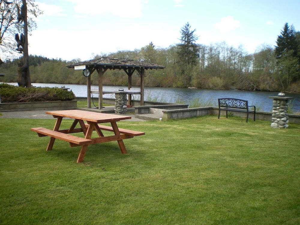 Campbell River Lodge Ngoại thất bức ảnh